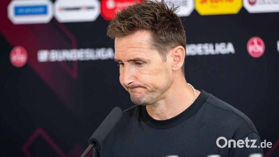 Schwierige Zeit als Nürnberger Trainer: Miroslav Klose. Bild: Daniel Karmann/dpa