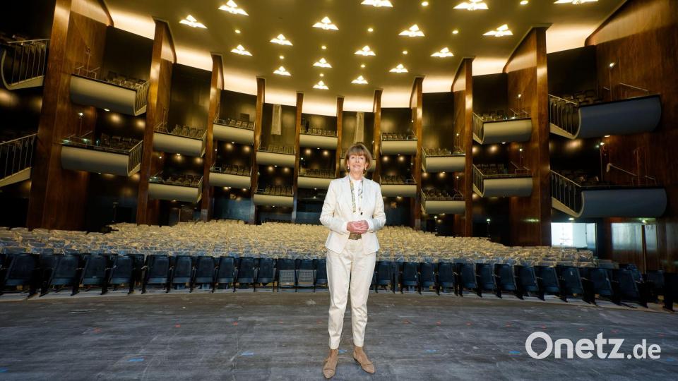 Wohl kaum ein anderes Kölner Bauprojekt habe die Bürger dabei so „enttäuscht und so strapaziert“, meint die Kölner Oberbürgermeisterin Henriette Reker. Bild: Henning Kaiser/dpa