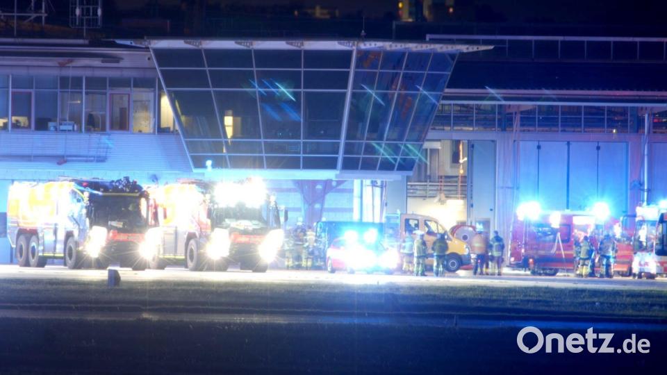 Für rund eine Stunde war der Flugbetrieb am Flughafen Stuttgart komplett unterbrochen. Bild: SDMG/dpa