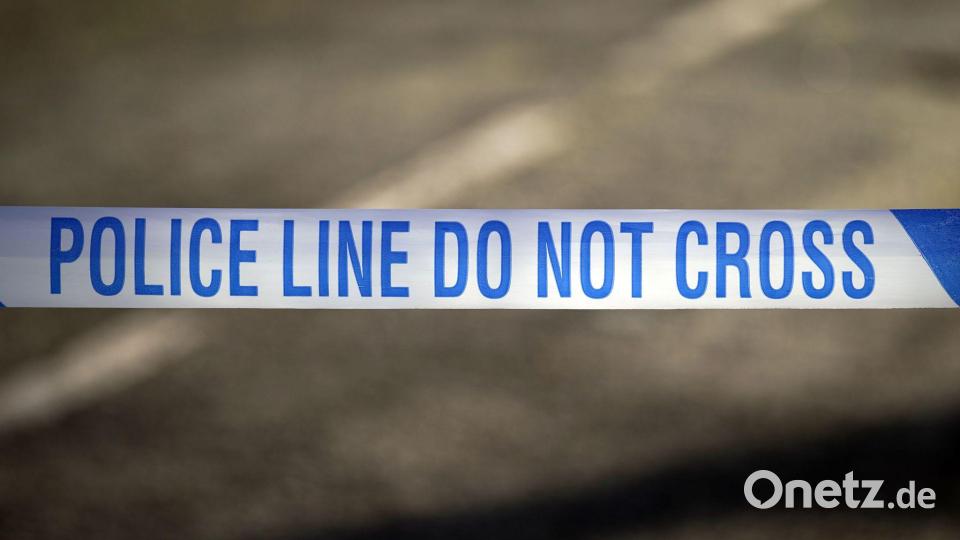 Mehrere Menschen sind bei einem Angriff vor einer Synagoge in Manchester verletzt worden. (Symbolbild) Bild: Peter Byrne/Press Association/dpa