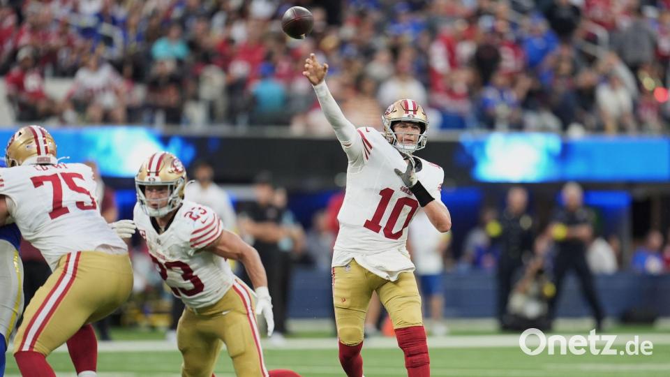 Ersatz-Quarterback Mac Jones führte die 49ers mit einer starken Leistung an. Bild: Marcio Jose Sanchez/AP/dpa