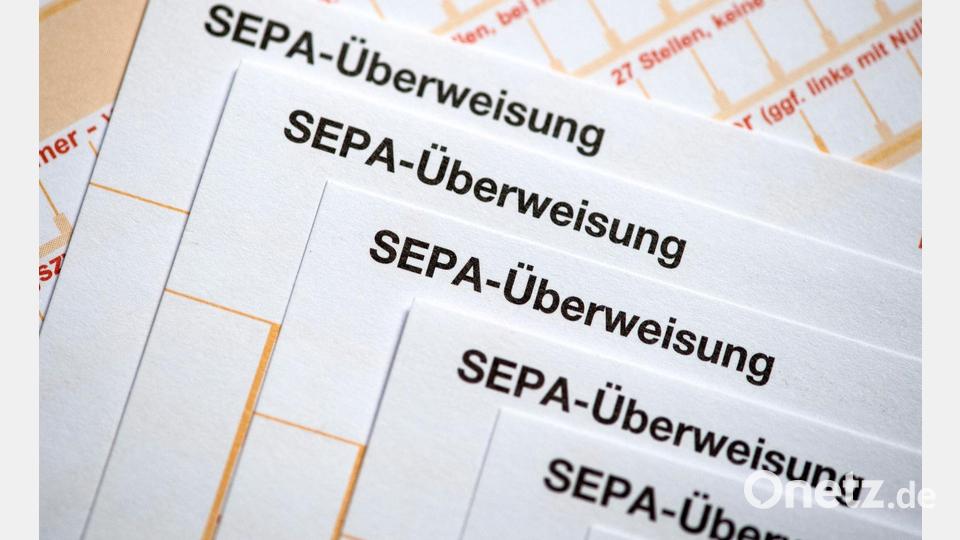 Der einheitliche Euro-Zahlungsverkehrsraum umfasst 36 Länder. (Symbolbild) Bild: Fabian Sommer/dpa