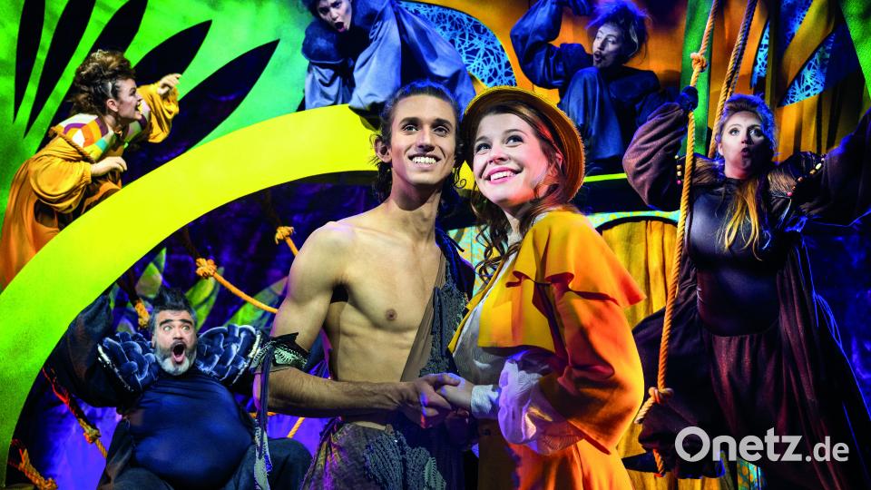 Beim Musical &quot;Tarzan&quot; kannst du in die faszinierende Welt des wilden Dschungels eintauchen. Bild: Theater Liberi
