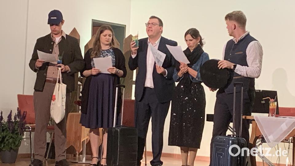 Das Ensemble &quot;InSzene&quot; bei einem Auftritt in Parkstein. Bild: adj