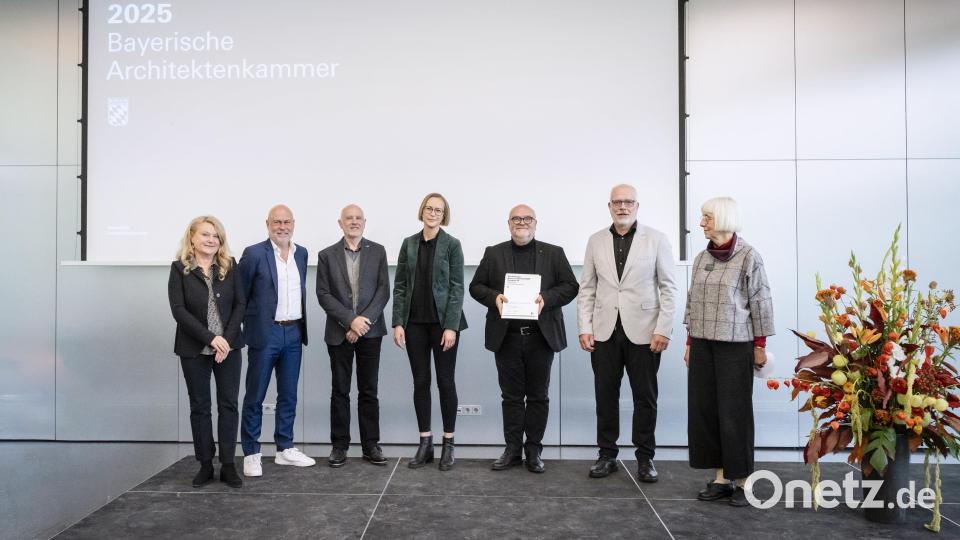 Das Gymnasium Neustadt/WN wird für seine nachhaltige Sanierung ausgezeichnet. Bild: Lisa Hörterer