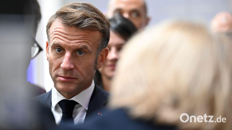 Frankreichs Präsident Macron sieht sich Rücktrittsforderungen ausgesetzt (Archivbild). Bild: Jean-Christophe Verhaegen/POOL AFP/dpa