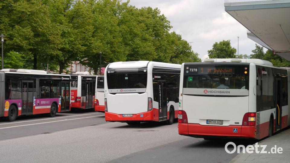 Weniger Fahrgäste in Bussen und Bahnen als vor Corona. (Archivbild) Bild: Marcus Brandt/dpa