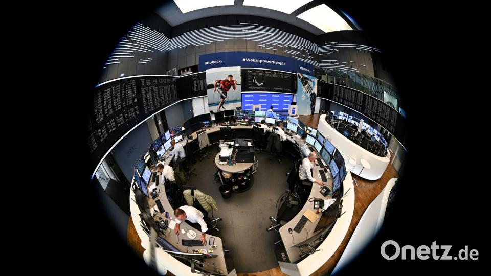 Die Zuversicht der Börsianer zeigt sich am Dax-Kurs. Bild: Arne Dedert/dpa