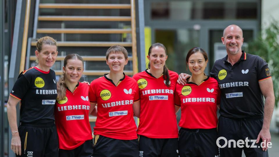 Die deutschen Tischtennis-Nationalspielerinnen vor der Team-EM in Kroatien. Bild: Rolf Vennenbernd/dpa