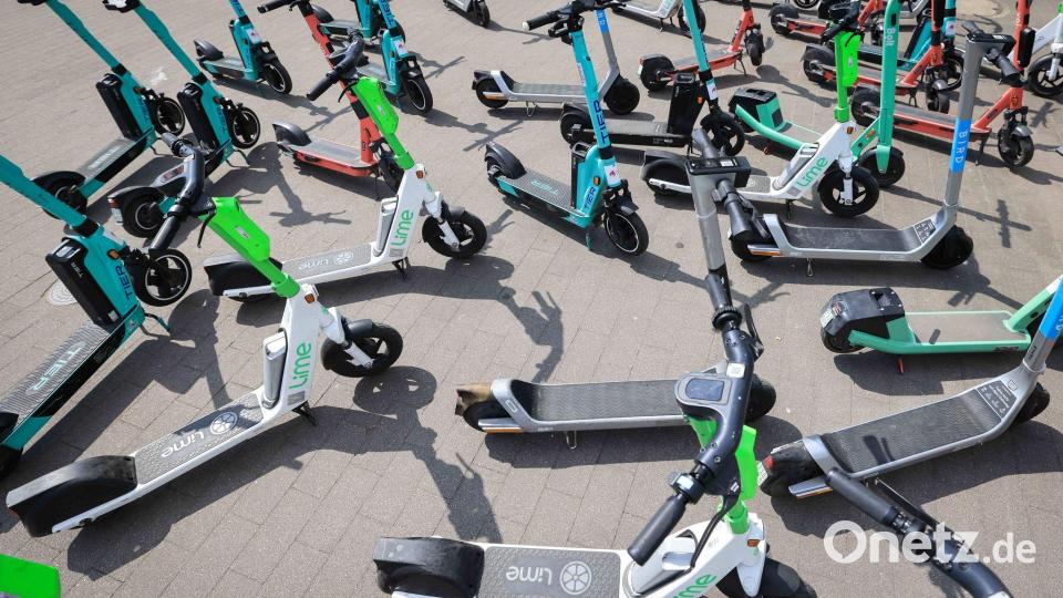 Zahlreiche E-Scooter in den Innenstädten: Auch die Unfallzahlen nehmen zu. Bild: Christian Charisius/dpa/dpa-tmn