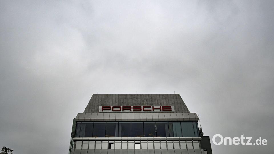 Bei Porsche sind Gespräche über eine Verschärfung des Sparkurses angelaufen. Bild: Bernd Weißbrod/dpa