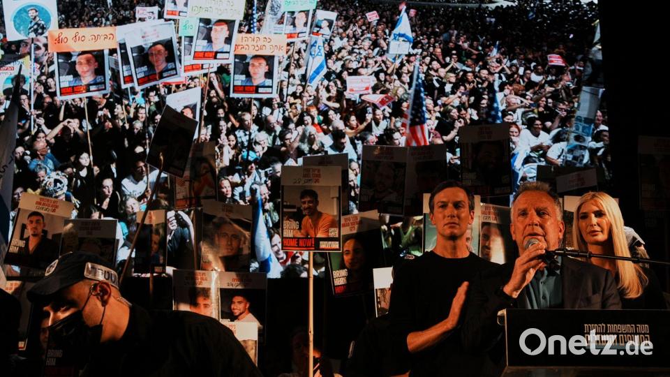 Witkoff wurde von Trumps Tochter Ivanka und deren Mann Jared Kushner begleitet. Bild: Emilio Morenatti/AP/dpa