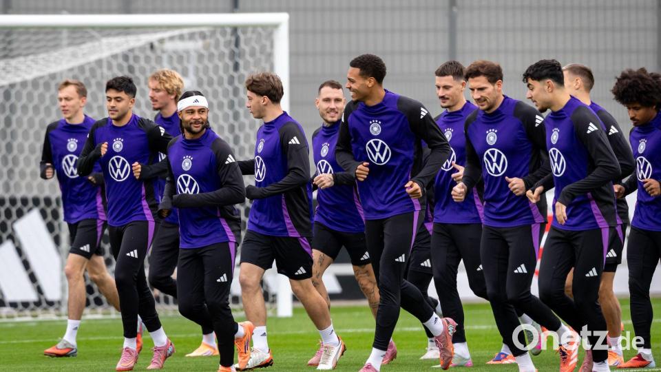 Vor dem Abflug nach Belfast trainiert die DFB-Elf in Herzogenaurach. Bild: Daniel Karmann/dpa
