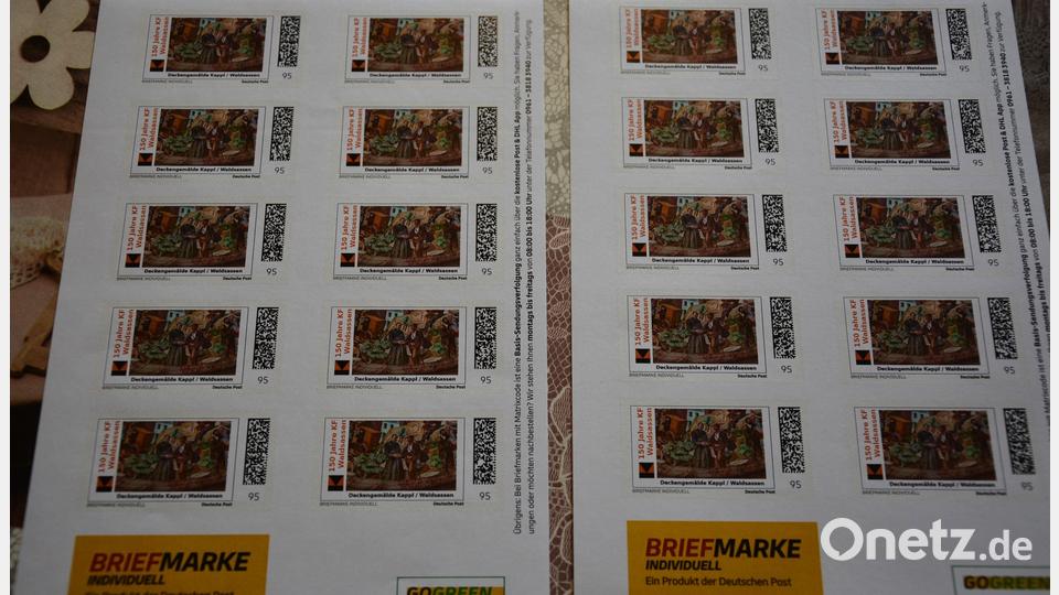 Rund 40 Sonderbriefmarken sind noch zu haben, Interessenten sollen sich bei Josef Walenta melden. Die 95-Cent-Marke kostet 2,50 Euro und ist damit teurer als eine normale Briefmarke. Bild: jr