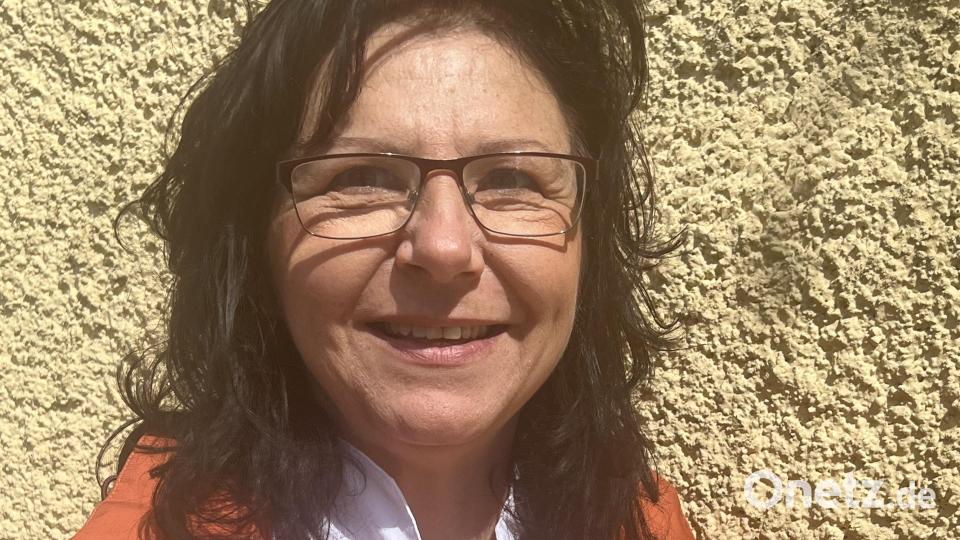 Kerstin Plößl übernimmt Wolfgang Stangls Blumengeschäft und freut sich auf die Herausforderung. Bild: mma