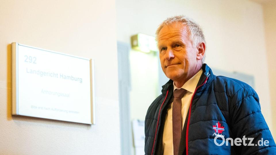 Hafenchef Meier sagte im Prozess zu Kontakten aus, die er vermittelte. Bild: Daniel Bockwoldt/dpa