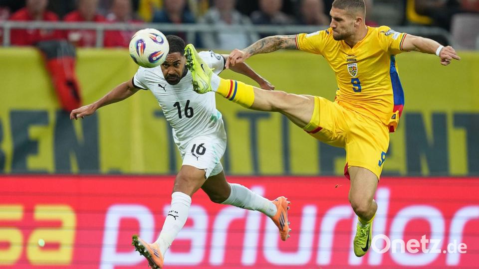 Für Österreich und Philipp Mwene gab es in der WM-Qualifikation erstmals eine Niederlage. Bild: Andreea Alexandru/AP/dpa