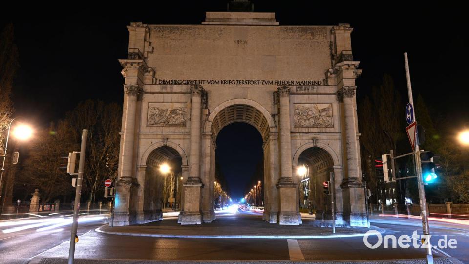 Vom Siegestor bis zur von-der-Tann-Straße ist eine rund 800 Meter lange Silvestermeile geplant. (Archivbild) Bild: Felix Hörhager/dpa