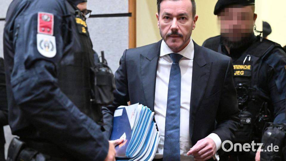 Am zweiten Tag seines Prozesses musste sich Benko Aussagen von Zeugen stellen. Bild: Barbara Gindl/APA/dpa