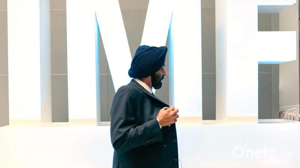 Ajay Banga, Präsident der Weltbank, verlässt den Saal, nachdem er auf einer Konferenz während der Jahrestagung von Weltbank und IWF im Hauptsitz des Internationalen Währungsfonds (IWF) in Washington gesprochen hat. Bild: Jose Luis Magana/FR159526 AP/AP/dpa
