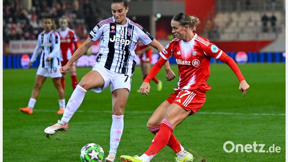 Bereitete das 1:0 vor: Bayerns Klara Bühl (r.). Bild: Sven Hoppe/dpa