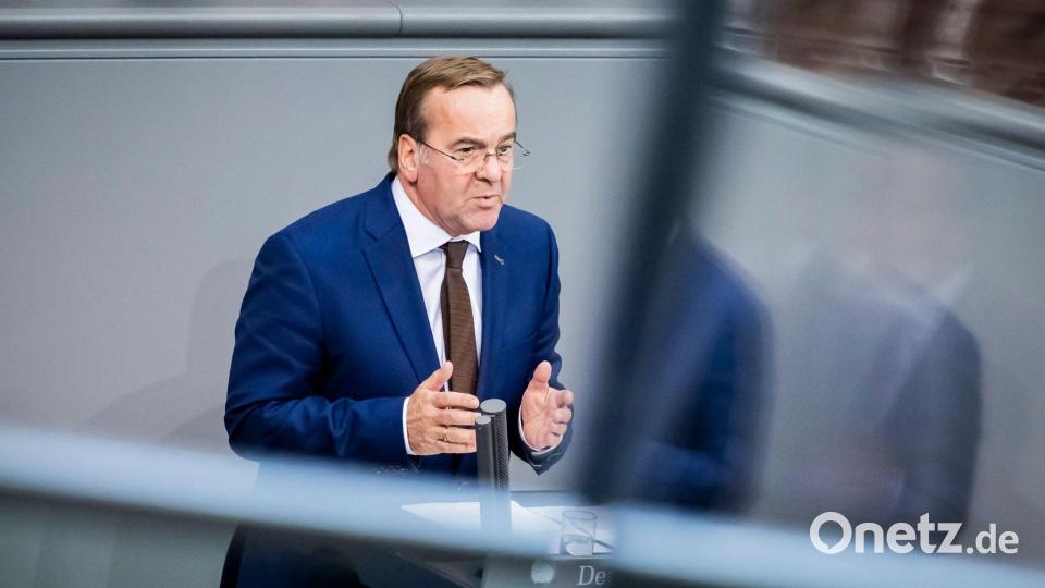 Bundesverteidigungsminister Boris Pistorius (SPD) wirbt im Bundestag für sein Wehrdienstmodell, zeigt sich aber offen für Kompromissvorschläge. Bild: Christoph Soeder/dpa