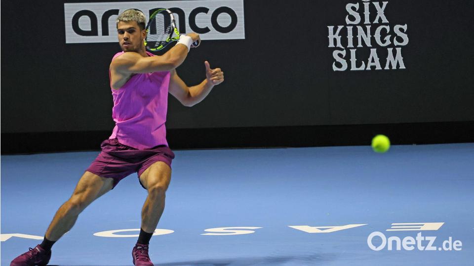 Carlos Alcaraz hat das Finale des Six Kings Slam in Saudi-Arabien erreicht. Bild: Felice Calabro/IPA via ZUMA Press/dpa