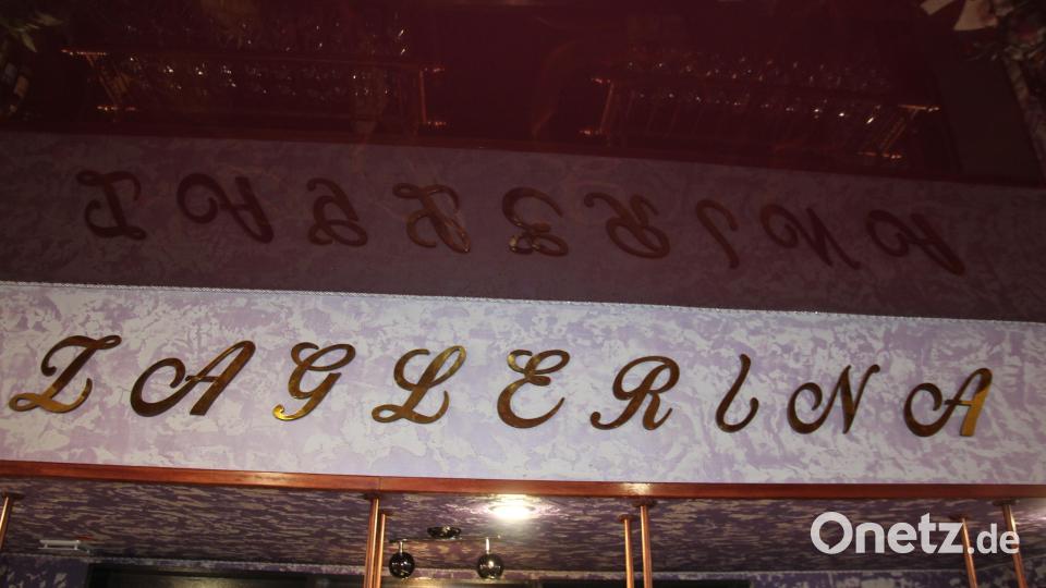 Die Schild über der Theke zeigt, wer das Sagen hat, die &quot;Zaglerina&quot; Bild: kro