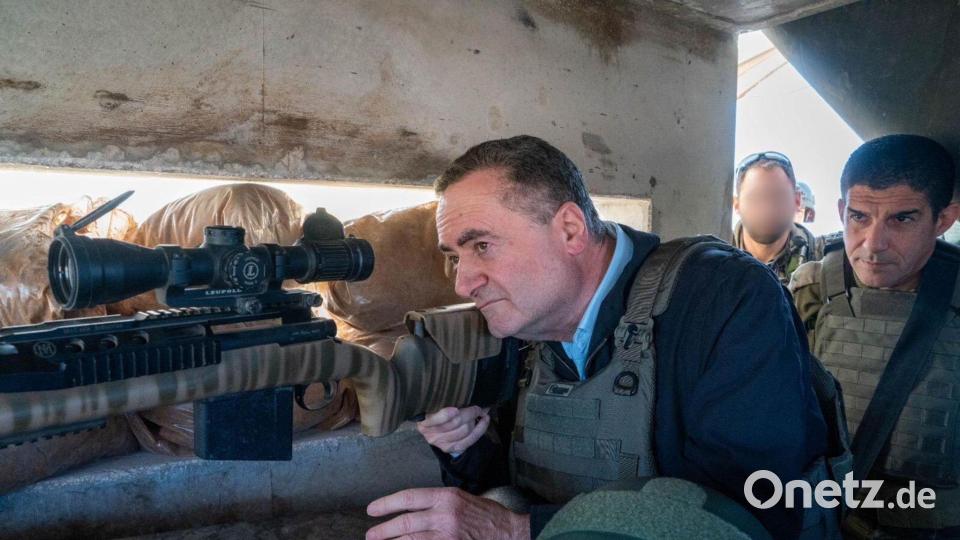 Israels Verteidigungsminister Katz drohte laut der Nachrichtenseite „ynet“ mit einer Wiederaufnahme der Kämpfe. Bild: Ariel Hermoni/Verteidigungsministerium/dpa