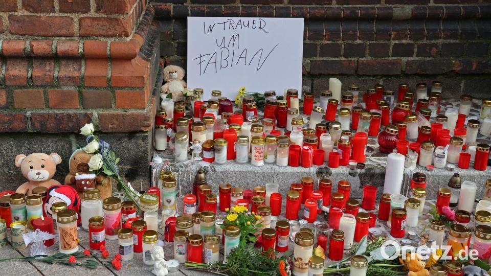 Die Anteilnahme in Güstrow ist groß. Bild: Bernd Wüstneck/dpa
