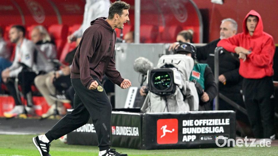 Nach dem Jubel in Düsseldorf hofft Miroslav Klose auf einen weiteren Erfolg. (Archivbild) Bild: Anke Waelischmiller/dpa