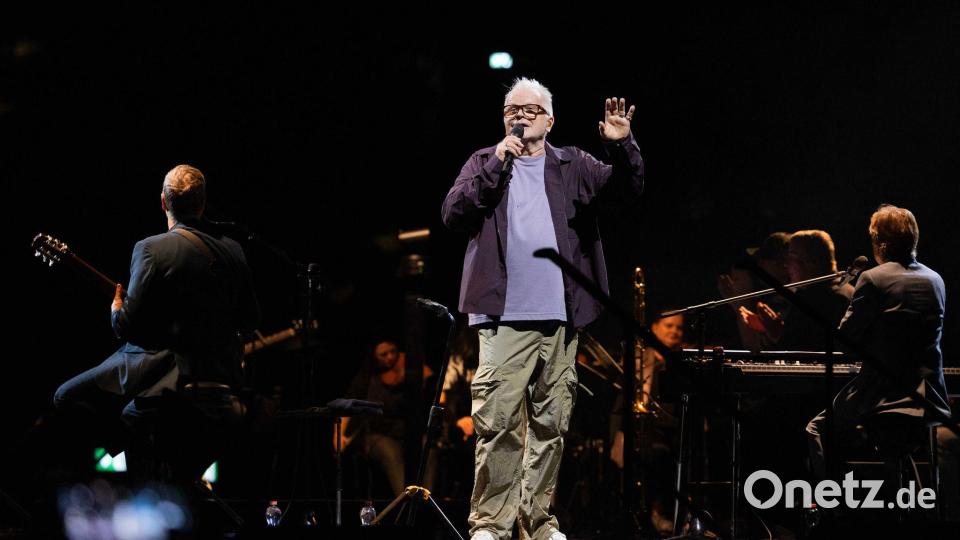 Herbert Grönemeyer bringt ein neues Unplugged-Album heraus. (Archivbild) Bild: Rolf Vennenbernd/dpa