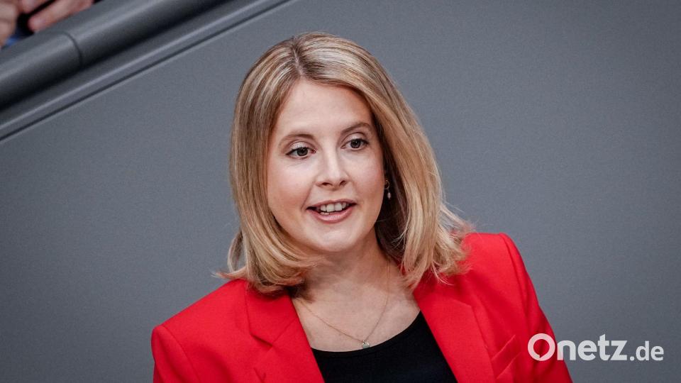 Verena Hubertz, die SPD-Ministerin für Bauwesen, will bezahlbaren Wohnraum schaffen. (Archivfoto) Bild: Kay Nietfeld/dpa