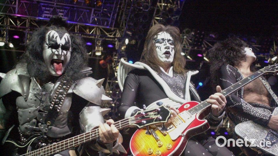 Die Band war für ihre wilden Auftritte bekannt. (Archivbild) Bild: Paul Warner/AP/dpa