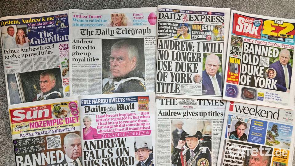 Die britischen Medien titeln allesamt mit der Bekanntgabe von Prinz Andrew. Bild: Alastair Grant/AP/dpa