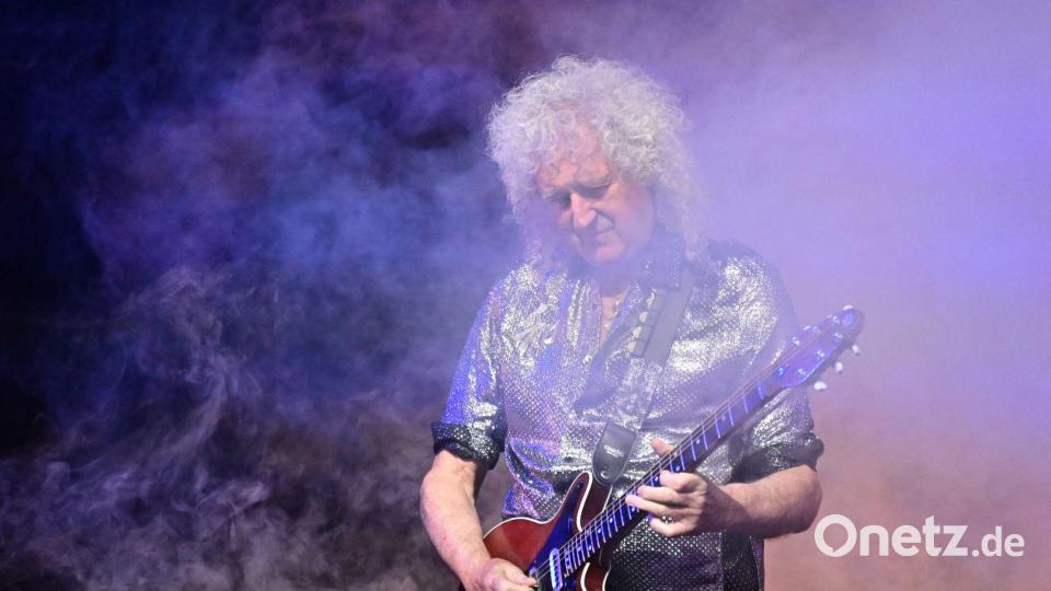 Weltberühmt, aber kein Solo ohne Fehler: Brian May stört sich nicht daran. Bild: Bernd Weißbrod/dpa