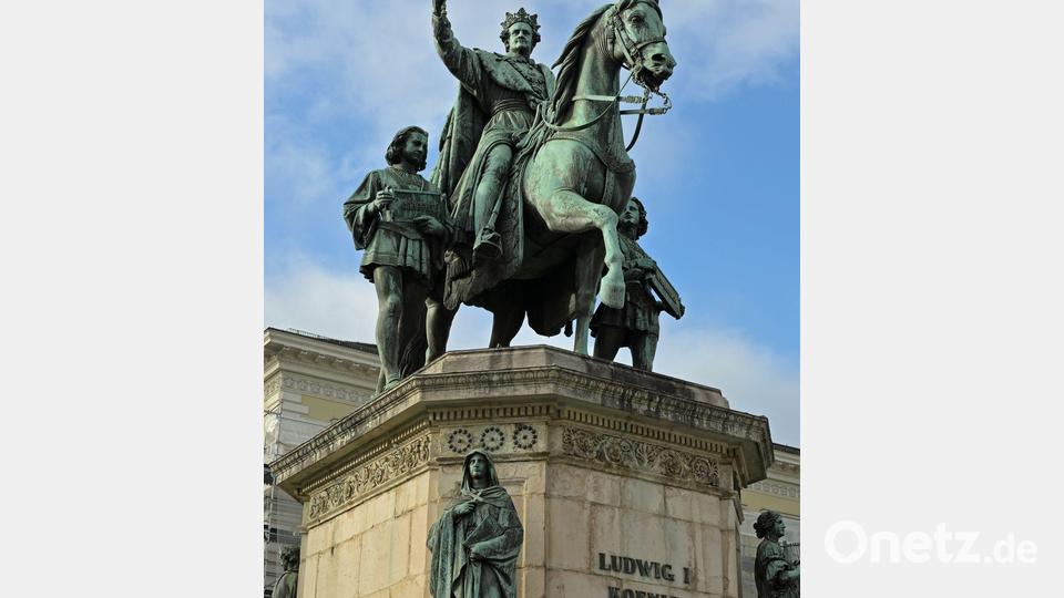Das Denkmal am Odeonsplatz in München erinnert an Ludwig I. Bild: Malin Wunderlich/dpa