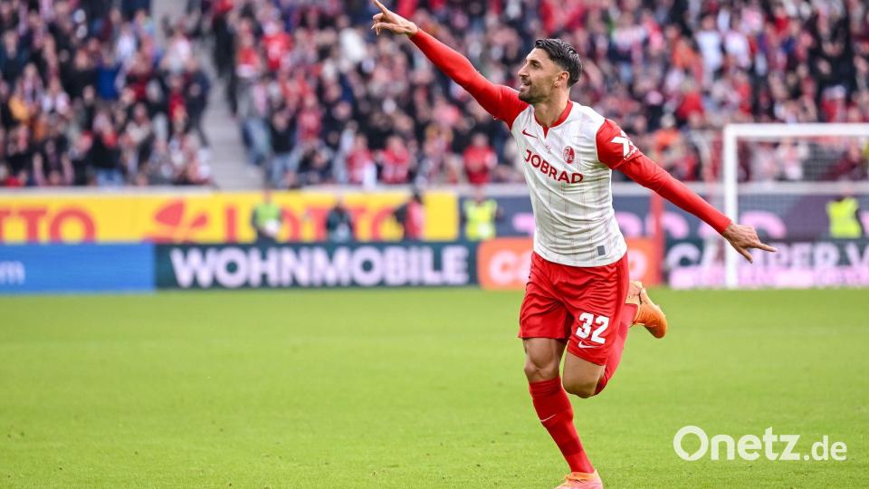 Später Ausgleich: Vincenzo Grifo traf für Freiburg zum 2:2. Bild: Harry Langer/dpa