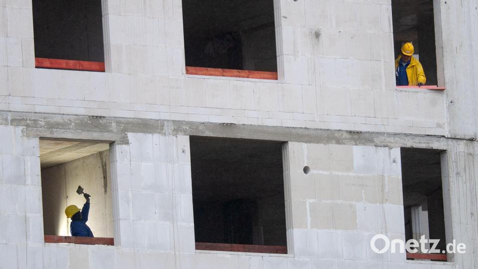 Die bayerischen Grünen wollen mit zusätzlichem Geld und Steuerreformen den Wohnungsbau im Freistaat ankurbeln. (Symbolbild) Bild: Sebastian Gollnow/dpa