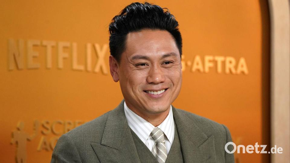 Regisseur Jon M. Chu hat das Broadway-Musical „Wicked – Die Hexen von Oz“ für das Kino adaptiert. (Archivbild) Bild: Jordan Strauss/Invision via AP/dpa