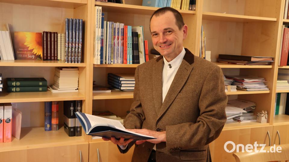 Pfarrer Hartmut Klausfelder aus Neustadt am Kulm feiert 60. Geburtstag. Bild: rpp