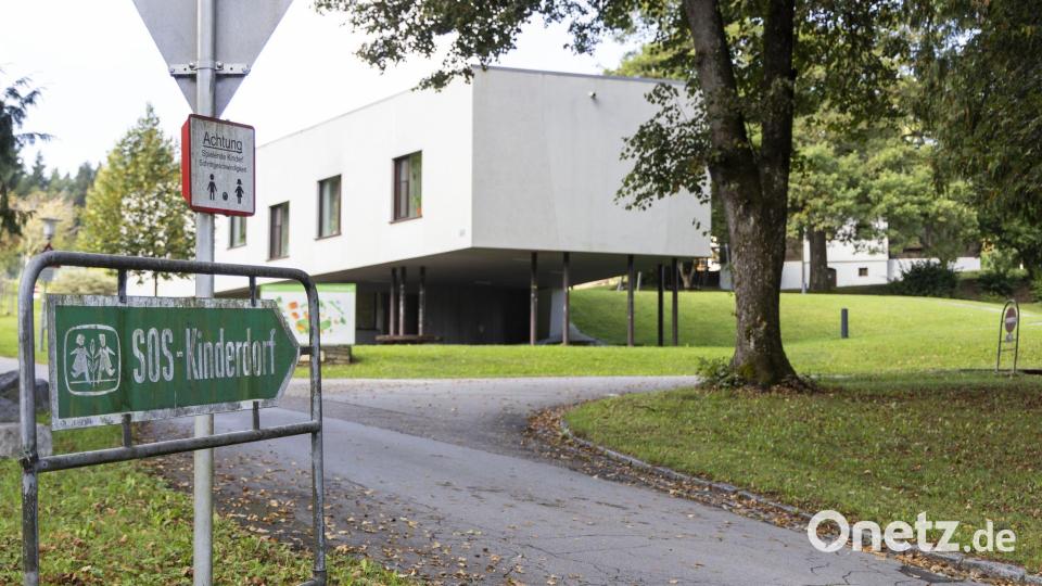 Vorwürfe gegen den Gründer der Kinderhilfsorganisation. (Archivbild) Bild: Wolfgang Jannach/APA/dpa