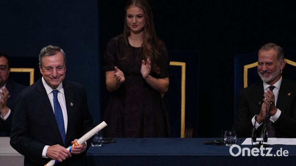 Die Kronprinzessin applaudierte dem Ex-EZB-Präsidenten Draghi. Bild: Miguel Osés/AP/dpa
