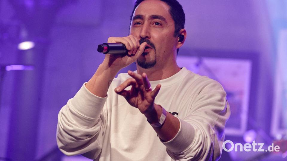 Der Rapper Eko Fresh thematisiert in seinem neuen Song „Friedrich“ subtilen Rassismus und schlechte Startchancen für junge Menschen mit Migrationshintergrund. (Archivfoto) Bild: Georg Wendt/dpa