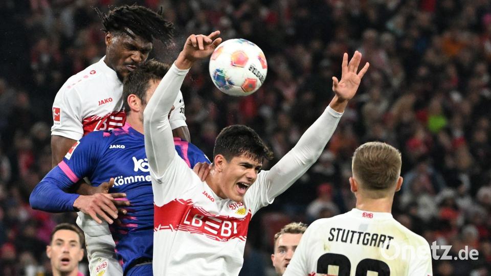 Nach dieser Szene gab es Strafstoß für Mainz. Bild: Marijan Murat/dpa