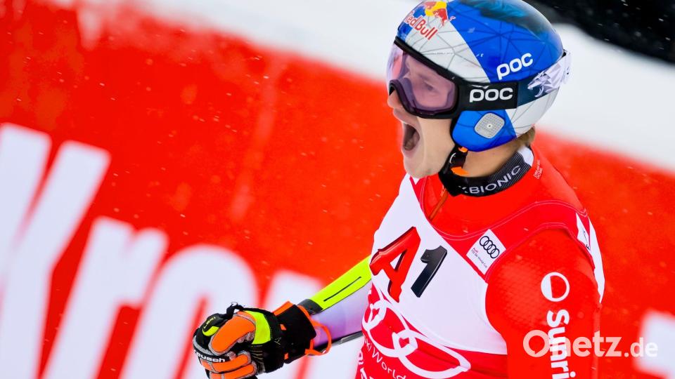 Feierte in Sölden seinen 46. Weltcup-Sieg: Marco Odermatt. Bild: Gian Ehrenzeller/KEYSTONE/dpa