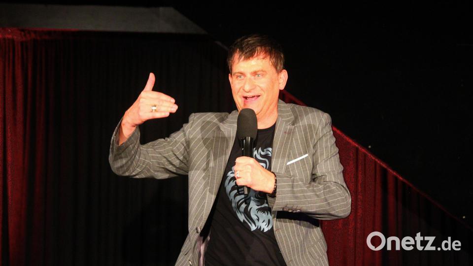 Michael Altinger begeisterte rund zwei Stunden lang sein Publikum. Bild: stg