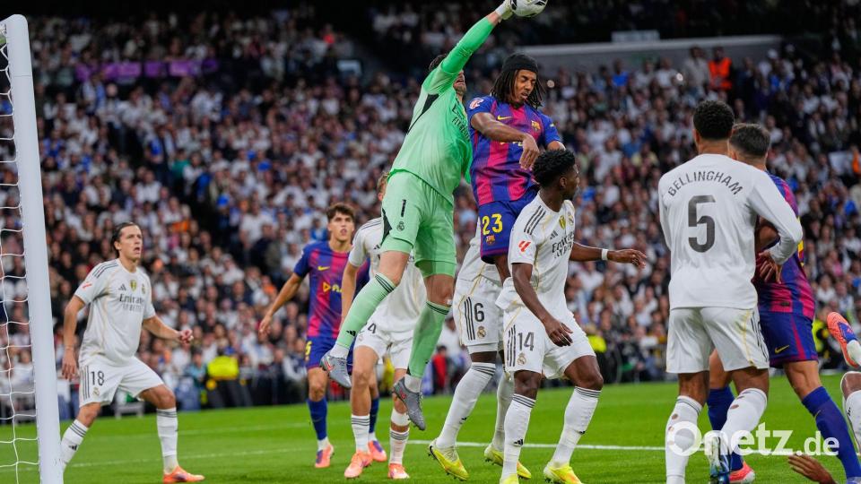 Die Erzrivalen lieferten sich im Bernabéu-Stadion ein sehenswertes Duell. Bild: Manu Fernandez/AP/dpa