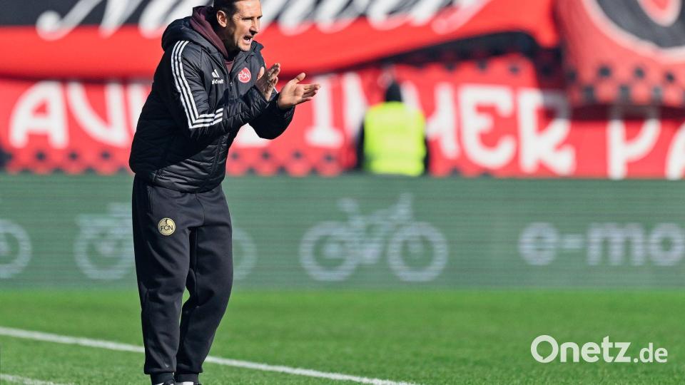 Durfte am Ende über einen Punkt in Kaiserslautern jubeln: Miroslav Klose Bild: Uwe Anspach/dpa