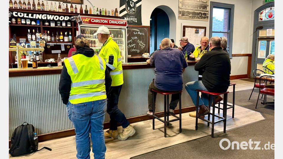 Abends tummeln sich die Minenarbeiter in einem der historischen Pubs. Bild: Carola Frentzen/dpa